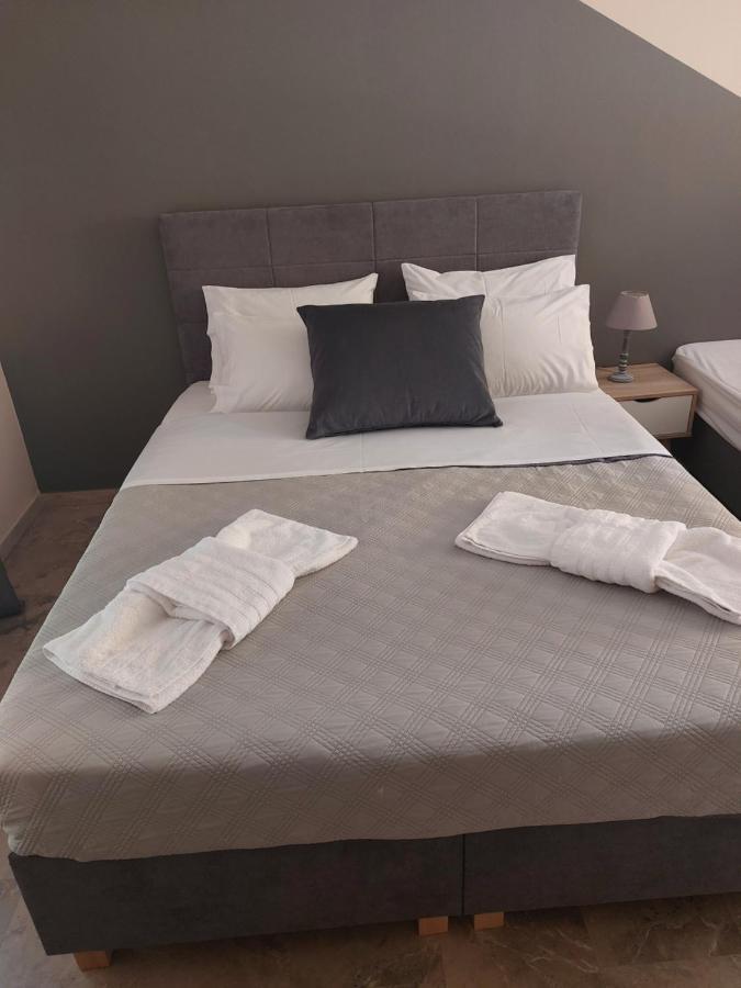 Ak Village Rooms Drepano  Bagian luar foto