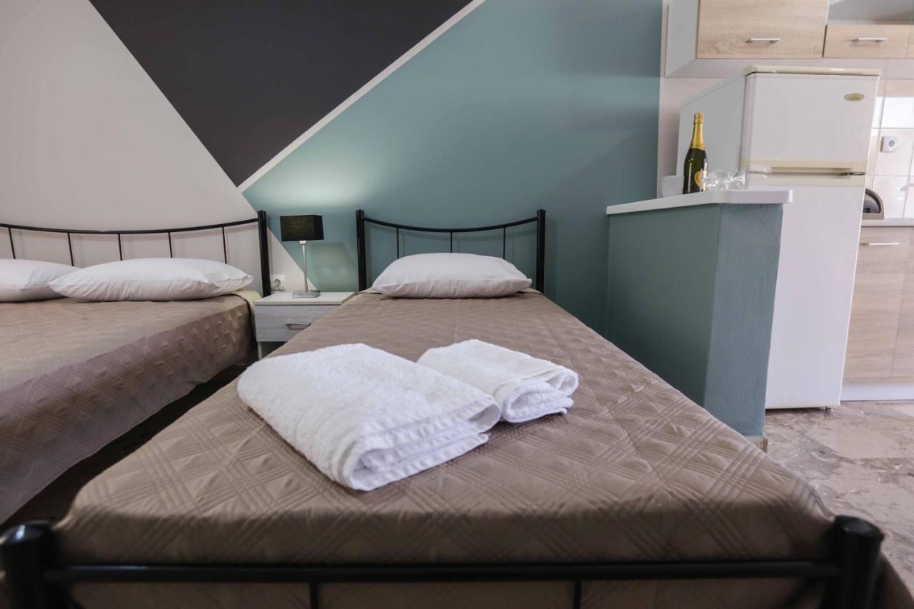 Ak Village Rooms Drepano  Bagian luar foto