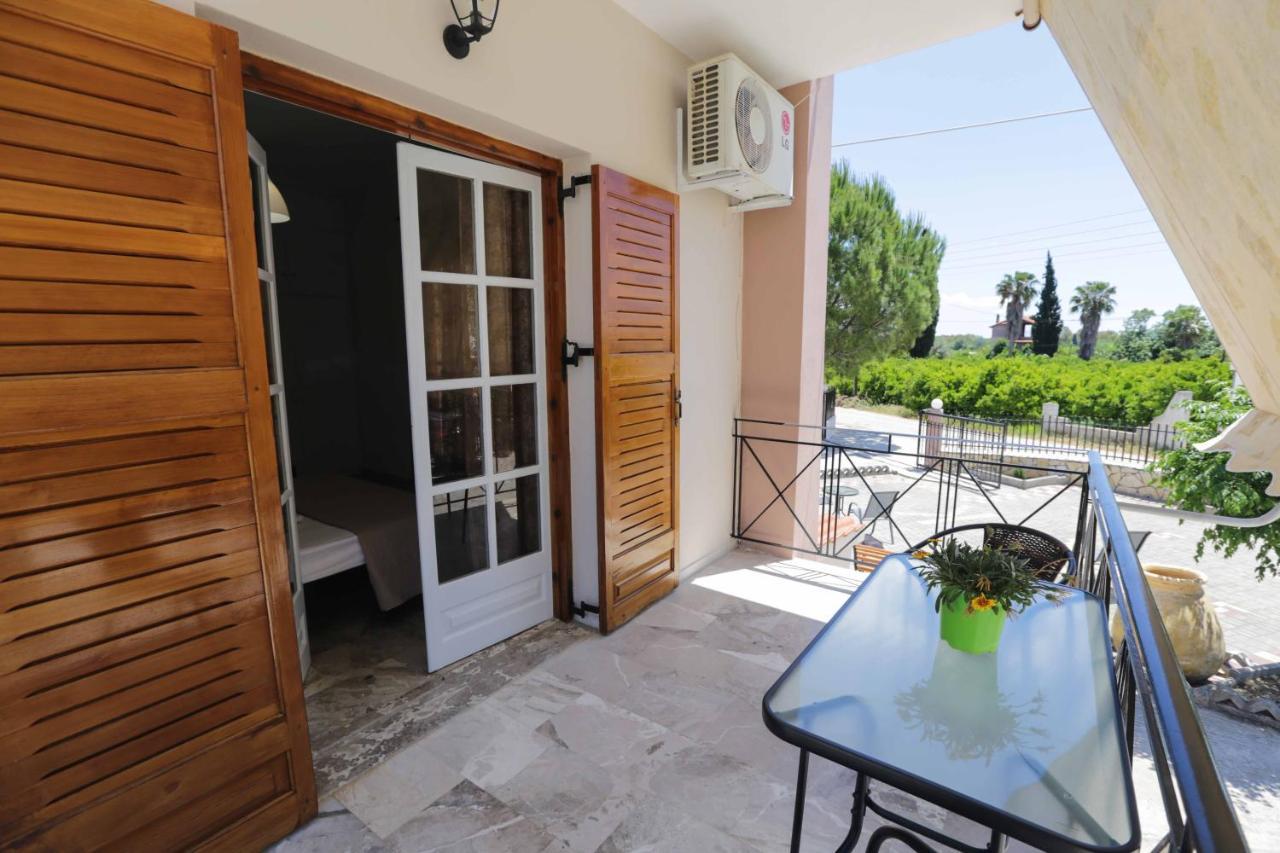 Ak Village Rooms Drepano  Bagian luar foto